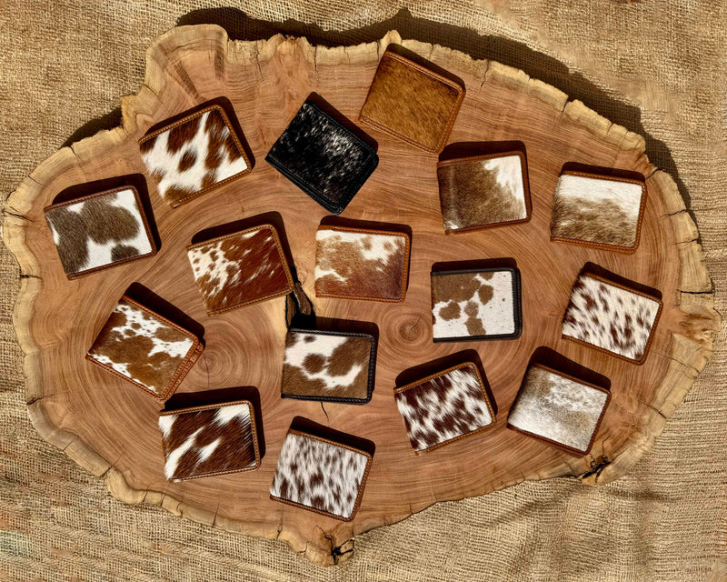 Chic Harbor Leather Bifold Wallet — Minimalist Style, Maximum Function