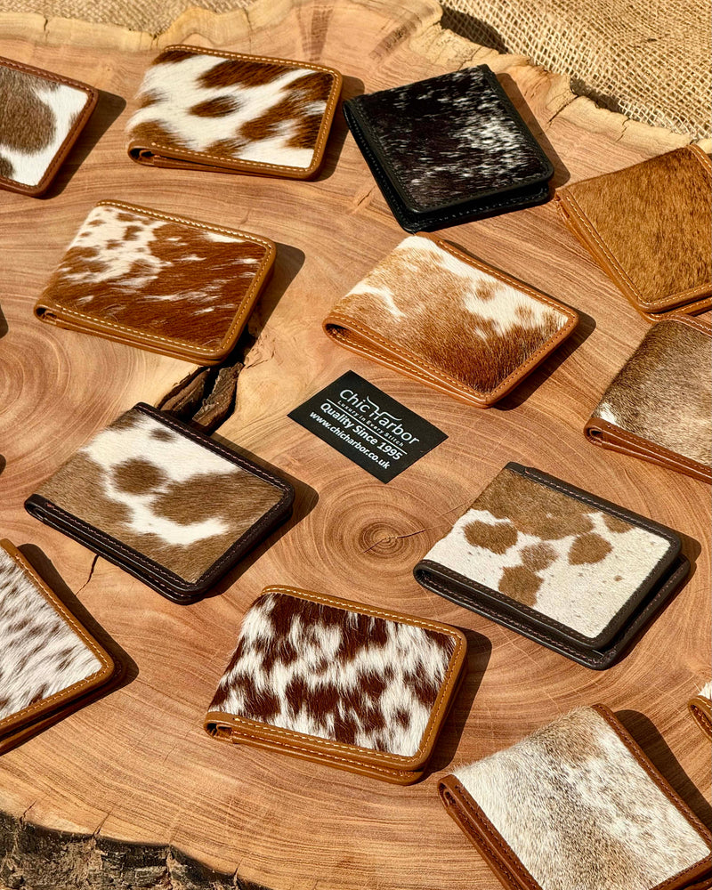 Chic Harbor Leather Bifold Wallet — Minimalist Style, Maximum Function