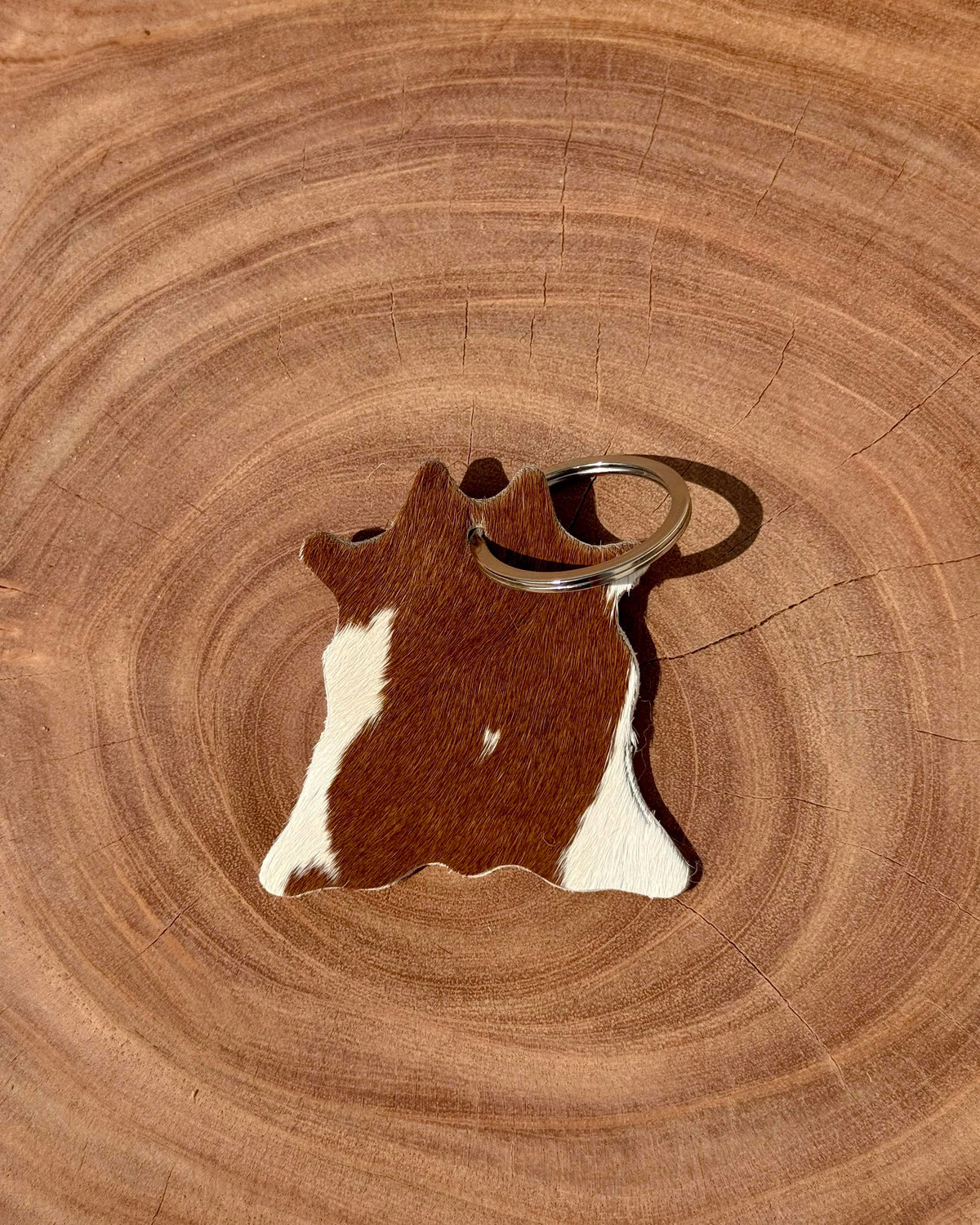 ustic Cowhide Leather Keychain – Handcrafted