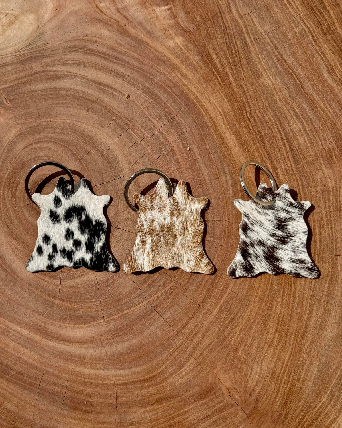 ustic Cowhide Leather Keychain – Handcrafted