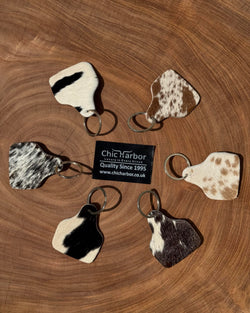 Natural Cowhide Key Tag – Handcrafted Leather Accessory